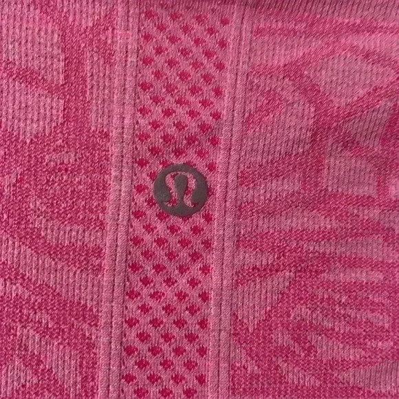 Lululemon shirt - Picture 3 of 6